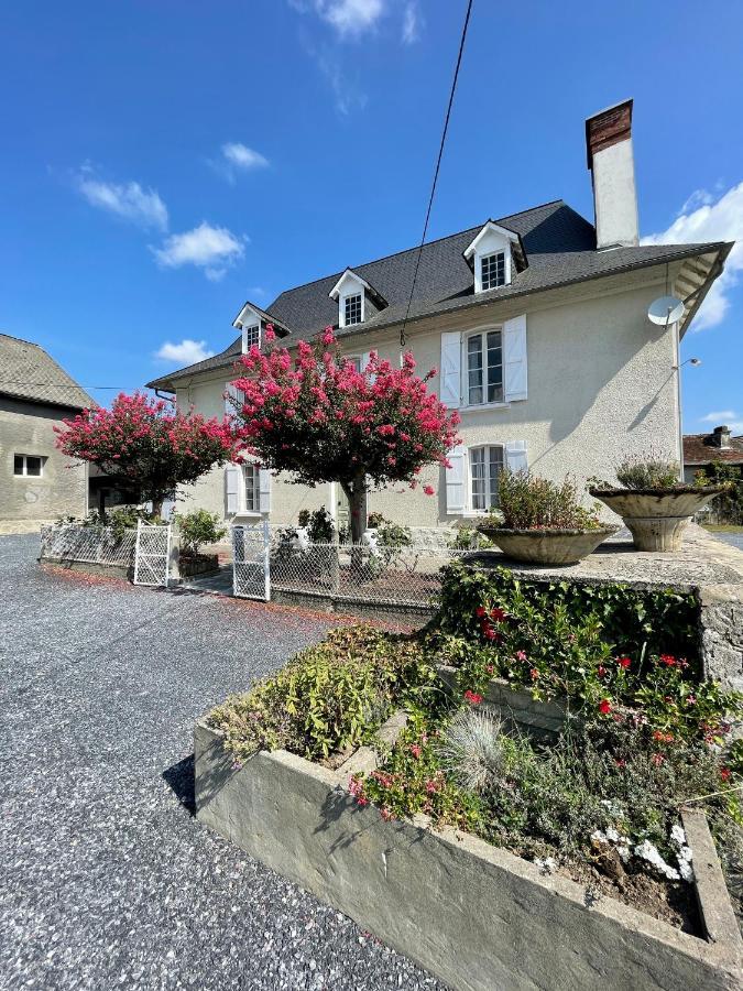 Maison De Maitre La Roseraie Avec Parc Arbore Bougarber Exterior foto